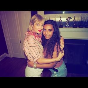 Meet your Posher, Sydney